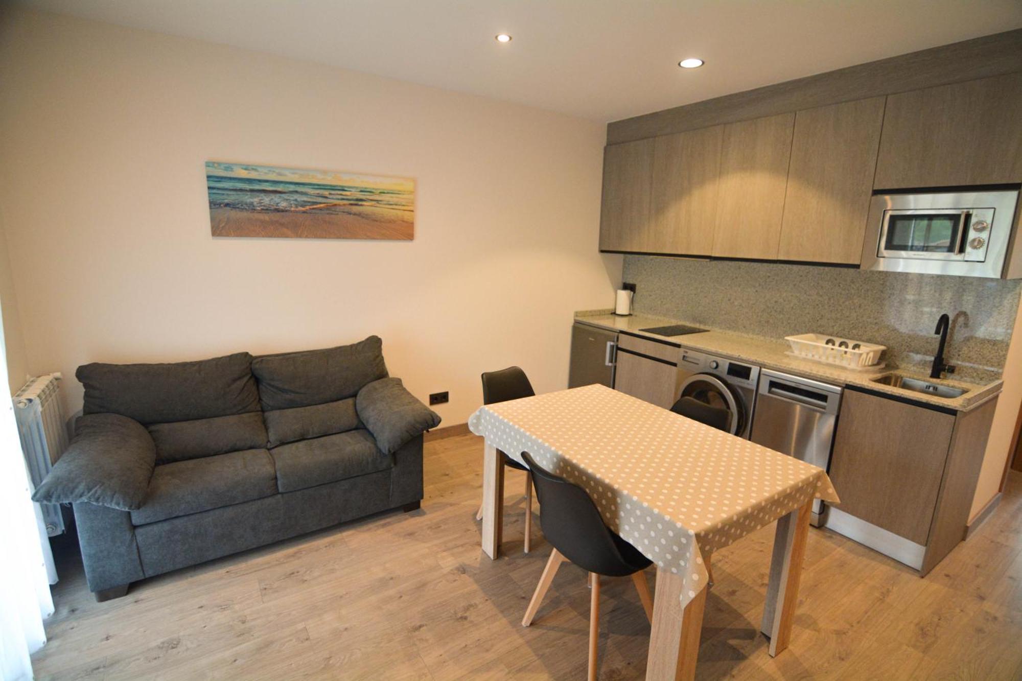 Apartamentos Fuente La Pipa Avín Exteriér fotografie